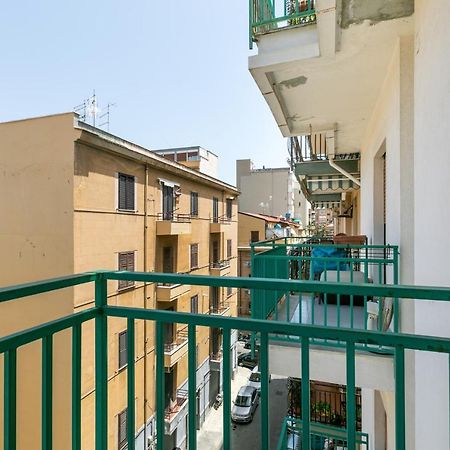 Villa Malfitano & Stazione Lolli Cozy Apartment Palermo Ngoại thất bức ảnh